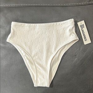 No Boundaries White High-Waisted Bikini Bottom NWT, size XXS